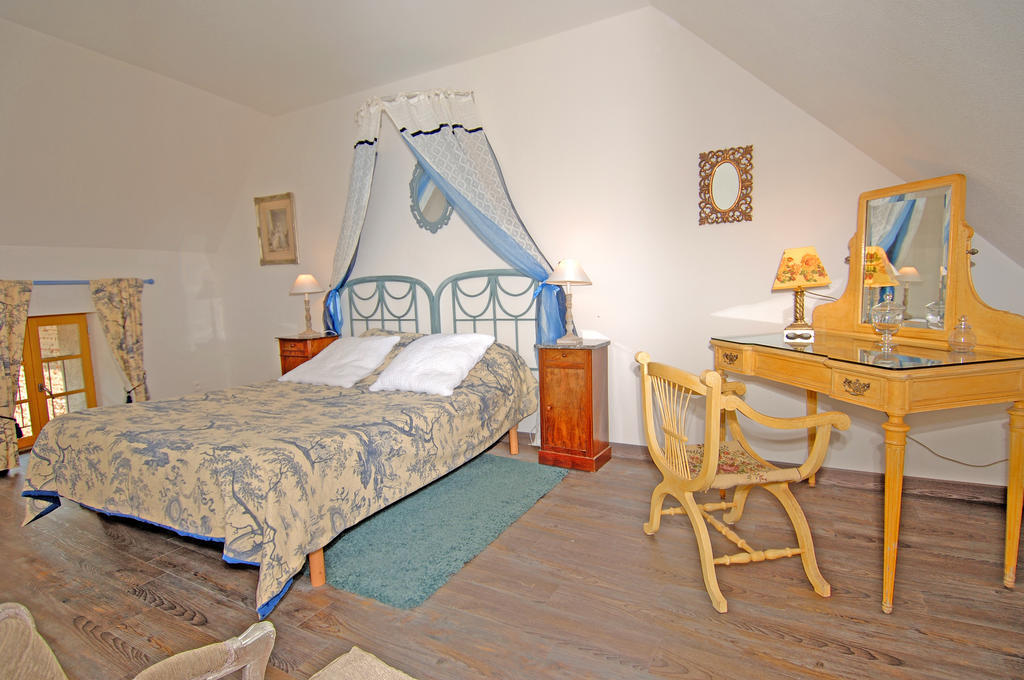 Chateau Du Max Le Theil  Kamer foto
